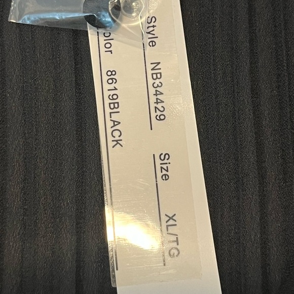 Spense blouse - Picture 9 of 9